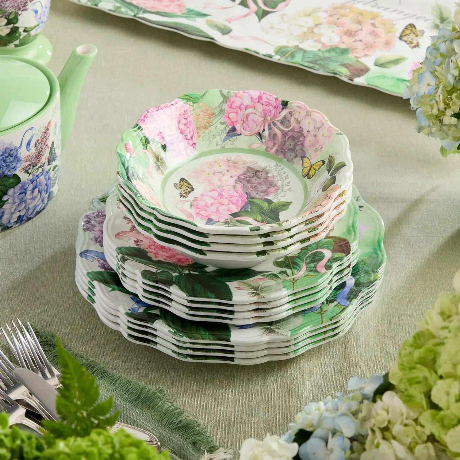 Garden Path Hydrangea Melamine Dinnerware Set for 4 12 Pieces