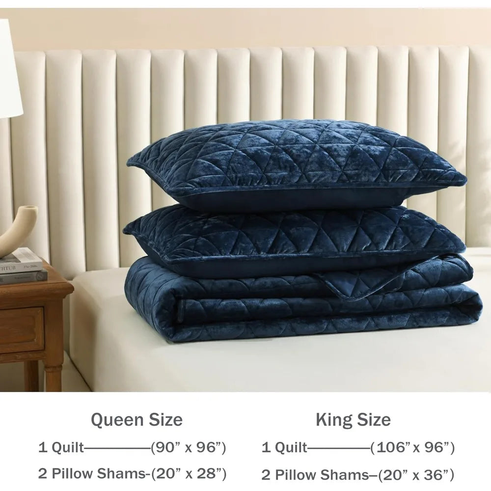 Luxurious Navy Blue Velvet King Quilt Set, Plush Bedspread, Light and Comfortable for Year-Round Use