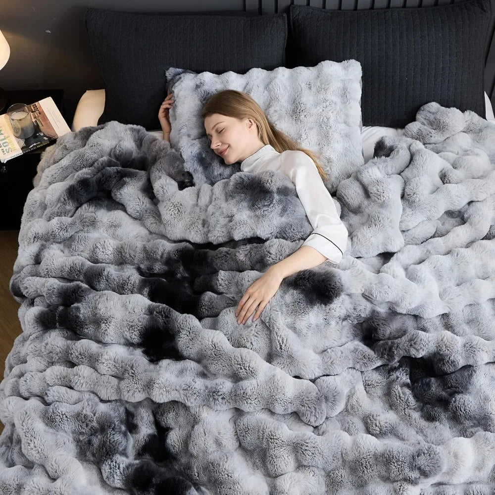 3 Pieces Fluffy Faux Rabbit Fur Bubble Comforter Set Queen Size, Tie-Dyeing Multiple Grey Plush Fuzzy Bedding Set, War