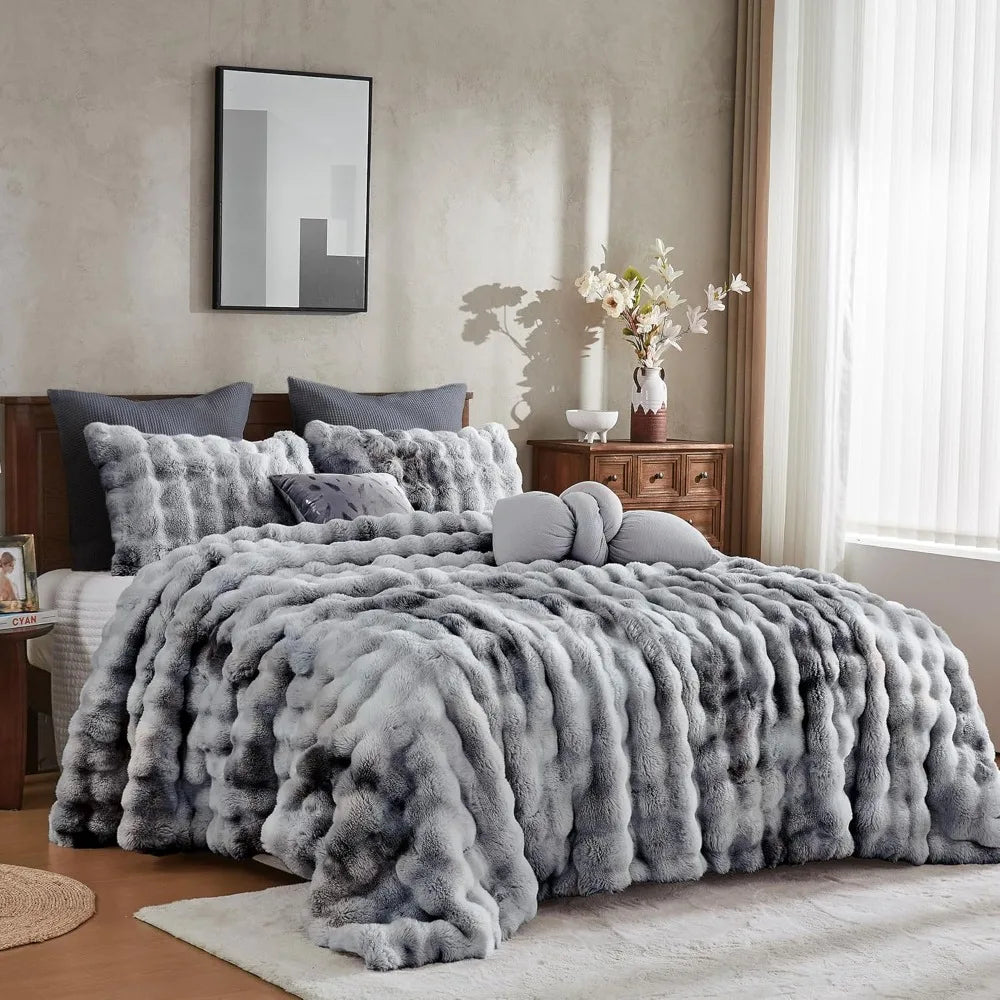 3 Pieces Fluffy Faux Rabbit Fur Bubble Comforter Set Queen Size, Tie-Dyeing Multiple Grey Plush Fuzzy Bedding Set, War