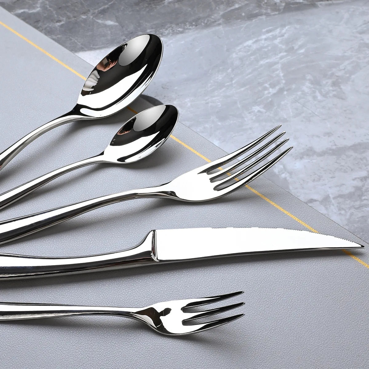High-end 304 stainless steel restaurant and hotel creative high-end tableware steak, knife, fork and spoon set
