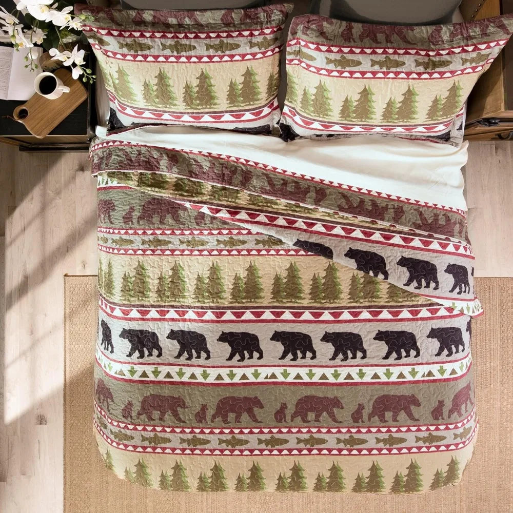 Rustic-Themed Bear Striped Microfiber Quilt Set for King-Size Beds