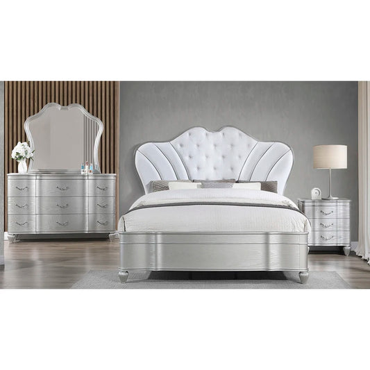 Landmark Traditional Style 4 Pc Queen Bedroom Set With Upholstered Button-Tufted bed Made with Wood in Silver